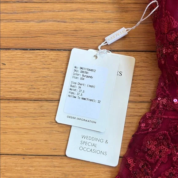 Red stacees formal dress - Picture 3 of 3